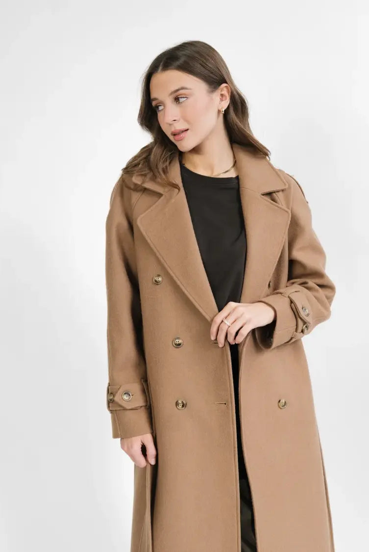 Merino wool – co to za materiał i jakie ma zastosowanie w modzie Petite?