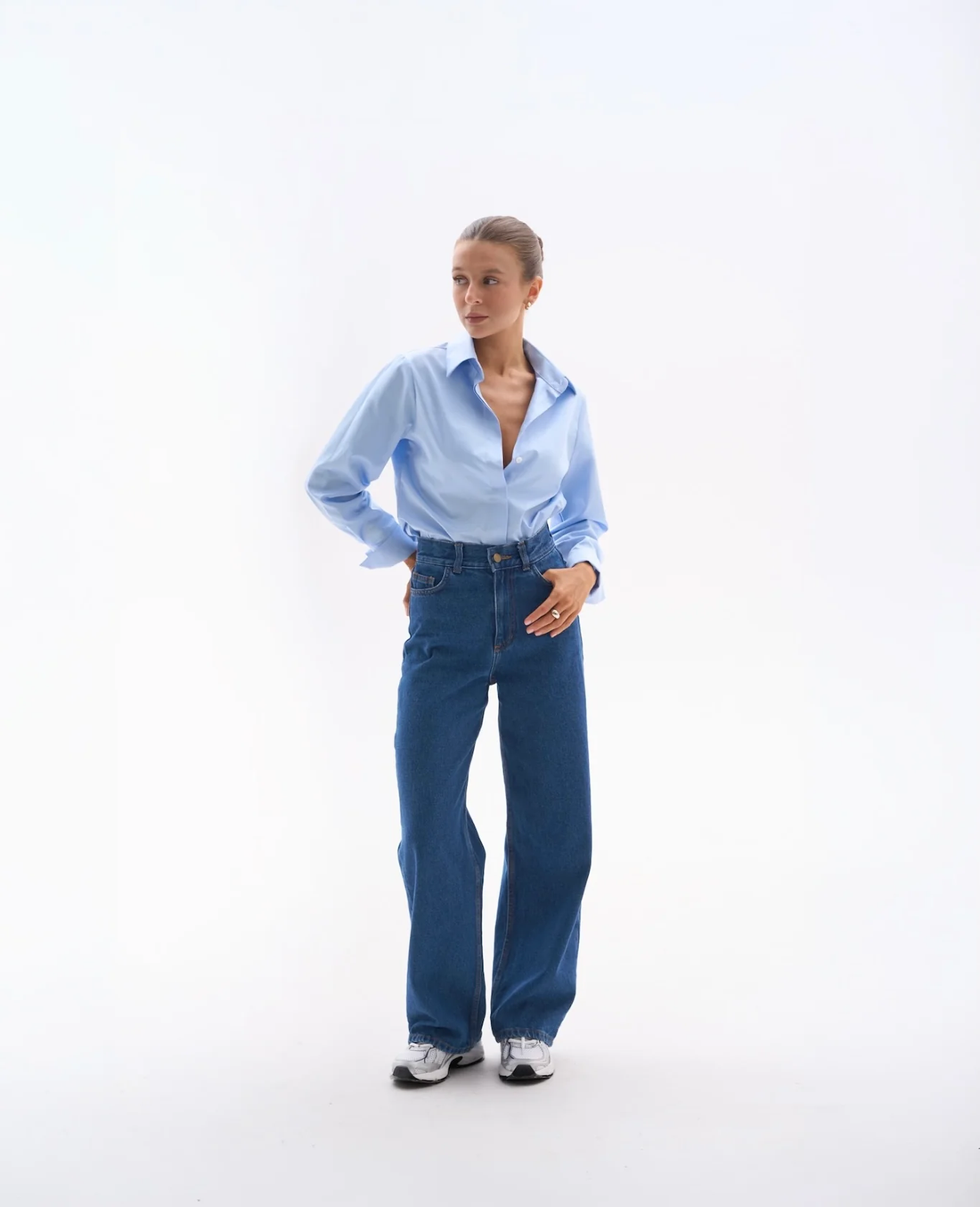 Jak się ubrać na randkę, gdy jesteś petite? 5 sposobów na lekki, proporcjonalny look