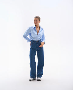 Jeansy Navy dla niskich kobiet do 164 cm wzrostu – model z wysokim stanem i szeroką nogawką, dopasowany do proporcji petite.